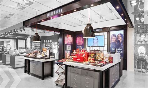 bobbi brown perfume shop.